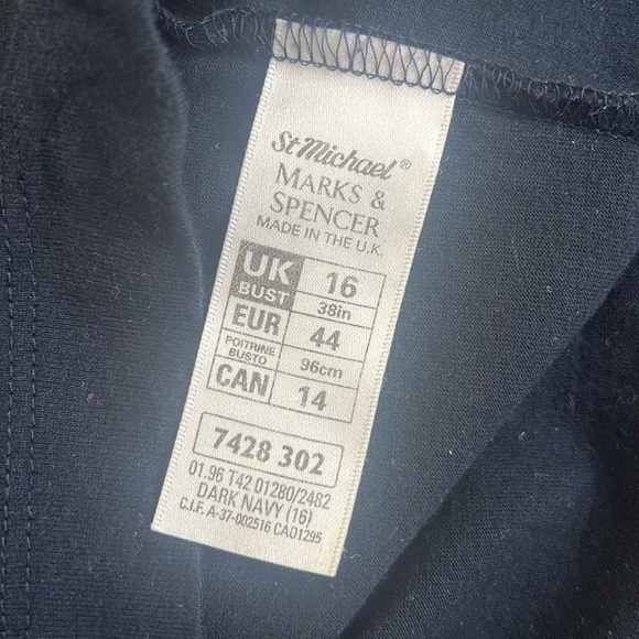 Vintage Mark and Spencer Classic Navy Blue Nautical T-Shirt made in UK - Picture 7 of 7